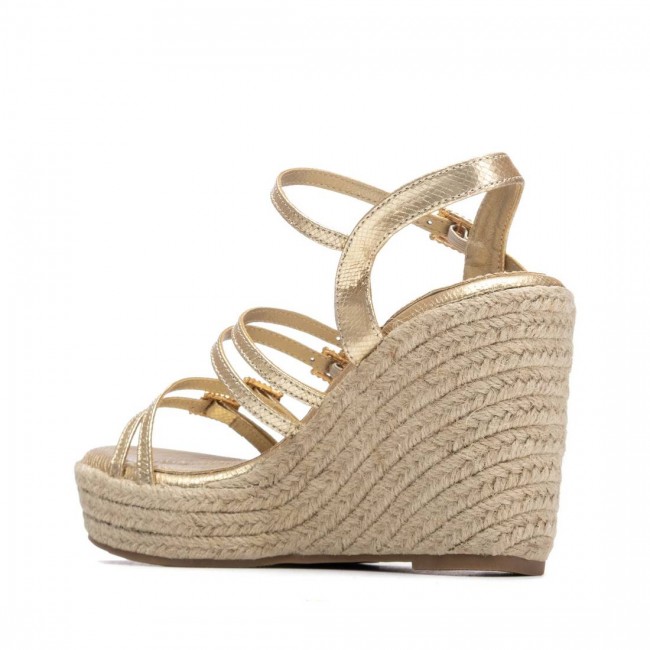 XTI 145423 Gold Γυναικείες Πλατφόρμες