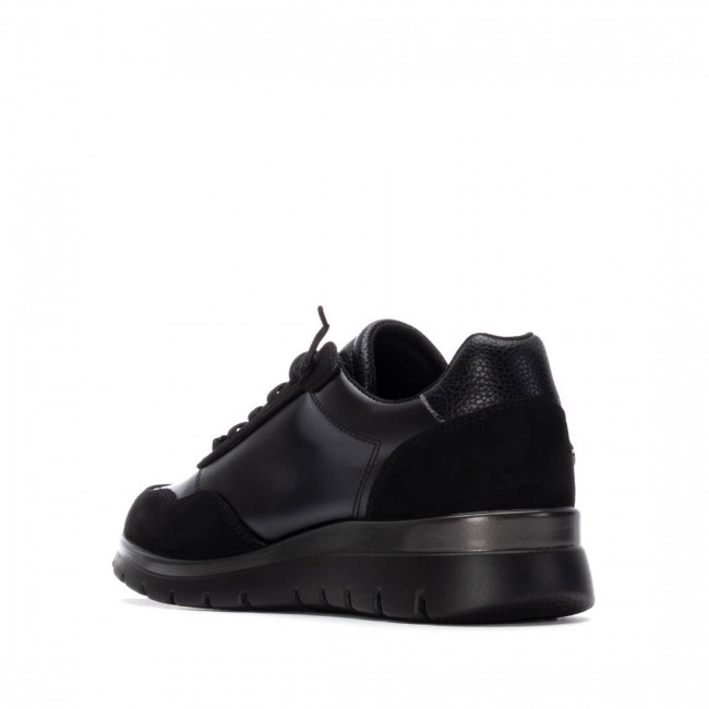 Xti Sneakers 144652 Black